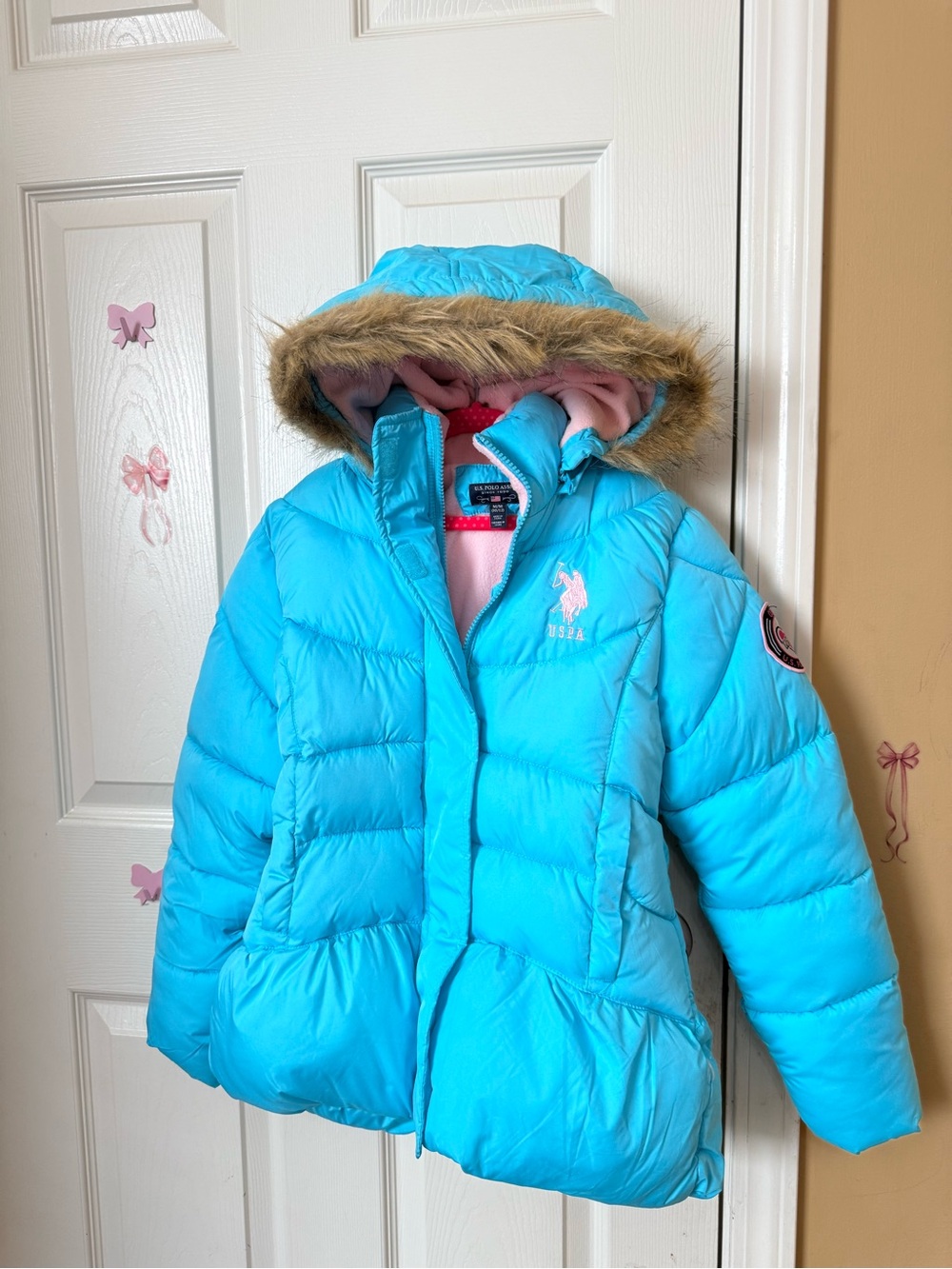 U.S. Polo Assn. Bright Aqua Girls' Puffer Jacket with Faux Fur Hood NWOT